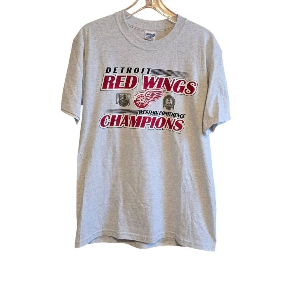 Detroit Red Wings Gray Champions T-Shirt vintage NHL hockey